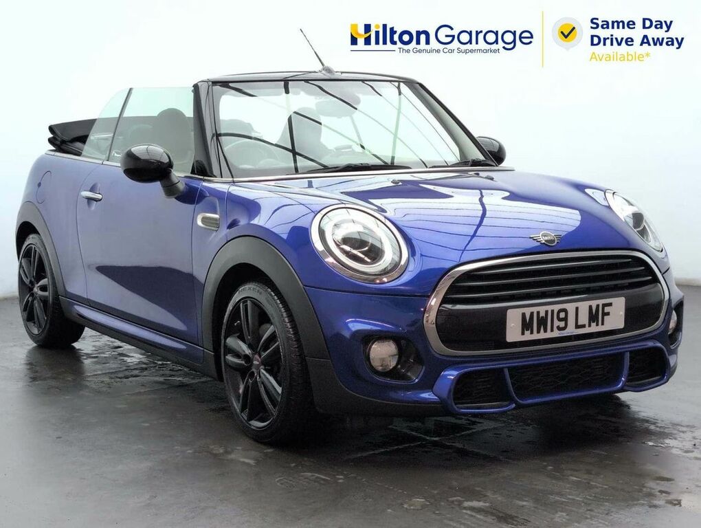 Mini Convertible 1.5 Cooper Sport MW19LMF Blue