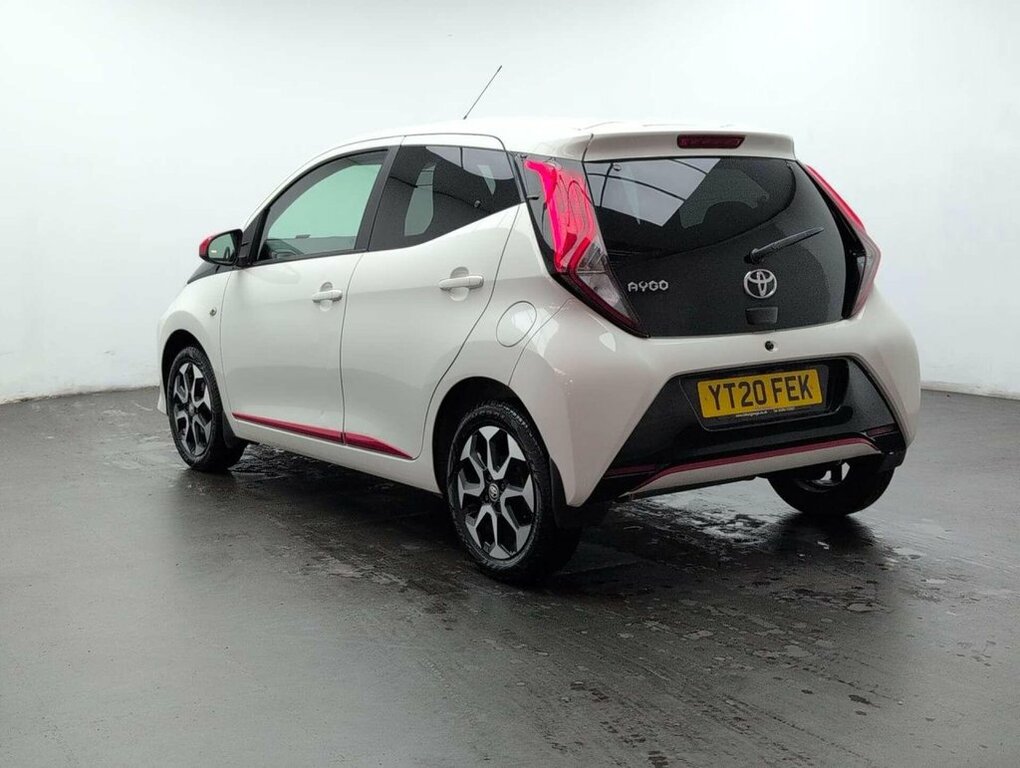 Toyota Aygo X 1L X-trend YT20FEK White #6