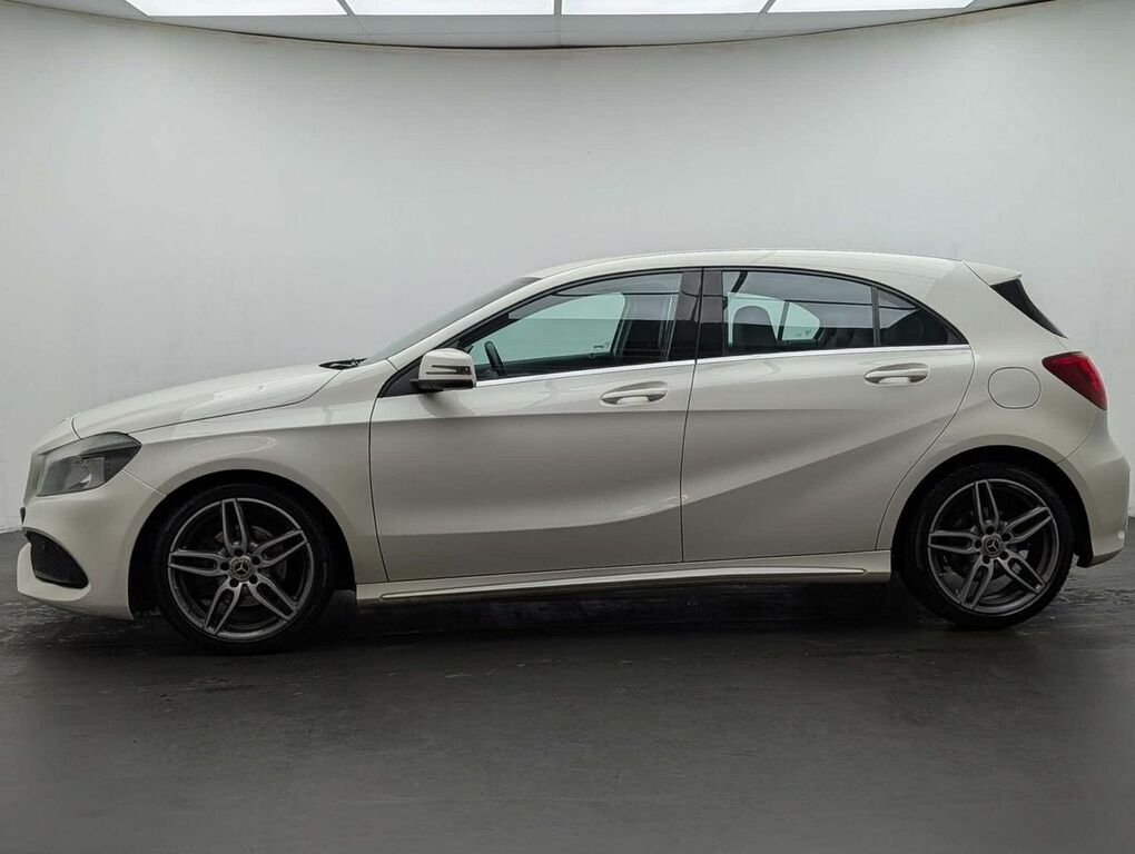 Mercedes-Benz A Class 1.6 A 180 Amg Line White #5