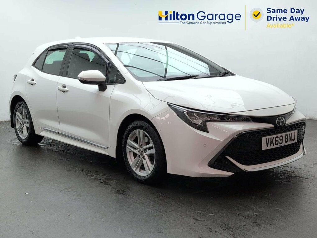 Toyota Corolla 1.2L Icon Tech White