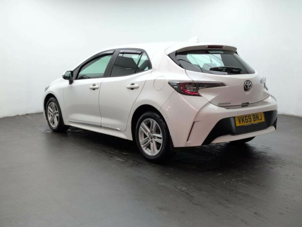 Toyota Corolla 1.2 Corolla Icon Tech Vvt-i White #6