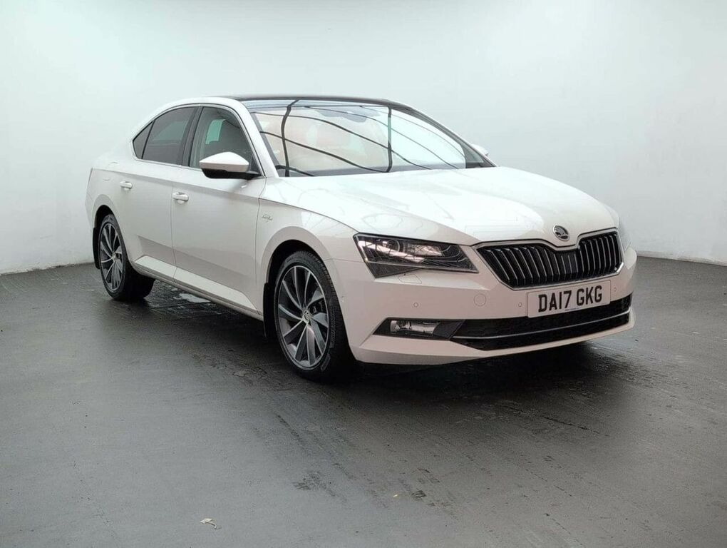 Skoda Superb 2.0 Superb Laurin Klement Tdi 4X4 4Wd White #2