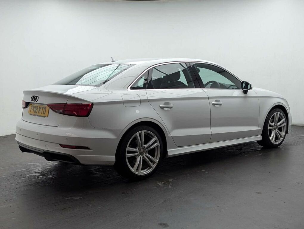 Audi A3 1.5 A3 S Line Tfsi FV18KTO White #4