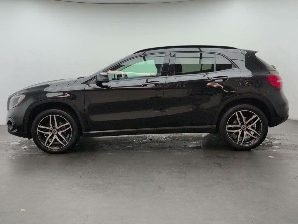 Mercedes-Benz GLA Class 1.6 Gla 180 Urban Edition Black #5