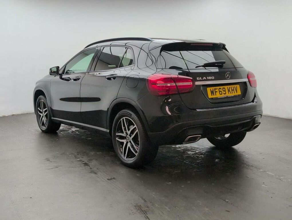 Mercedes-Benz GLA Class 1.6 Gla 180 Urban Edition Black #6