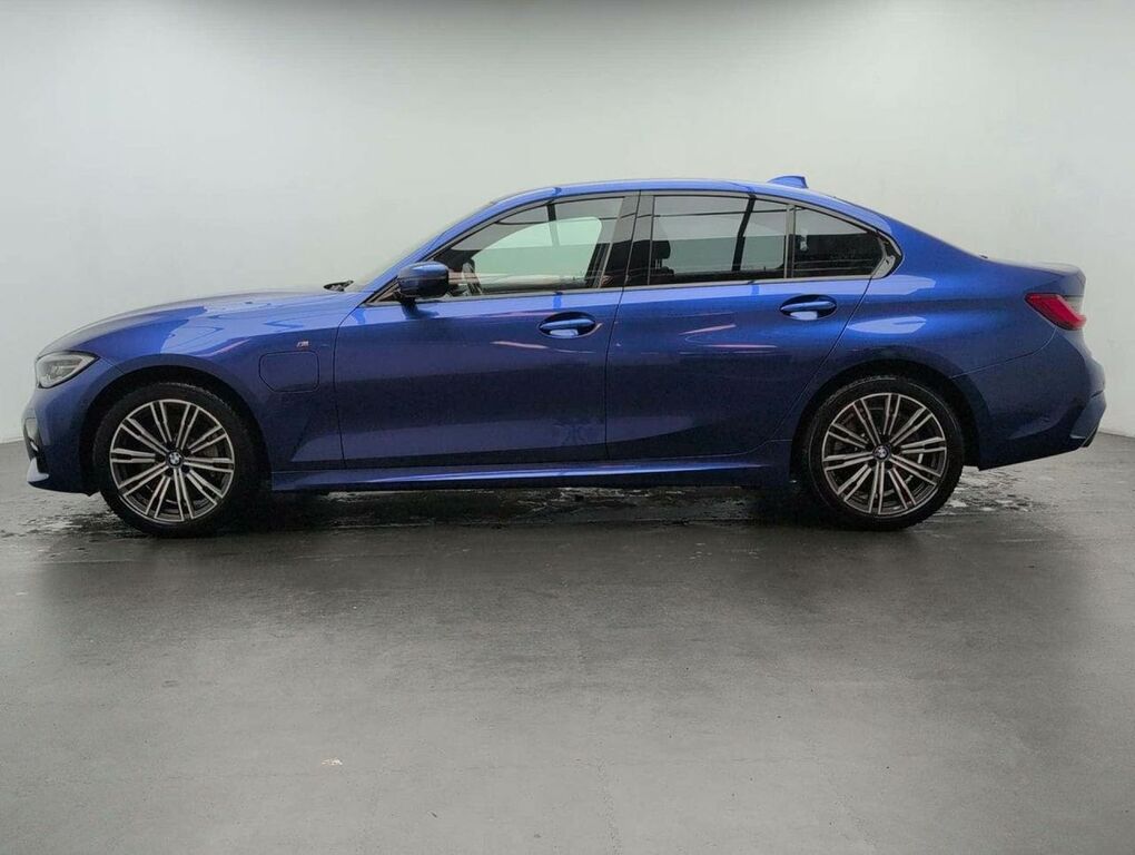 BMW 3 Series 2.0 330E M Sport OU69KBP Blue #5