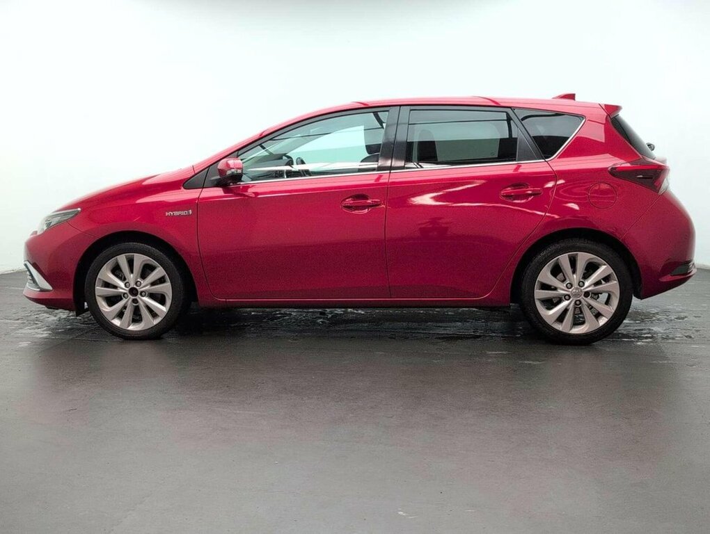 Toyota Auris 1.8L Excel DS16UST Red #5