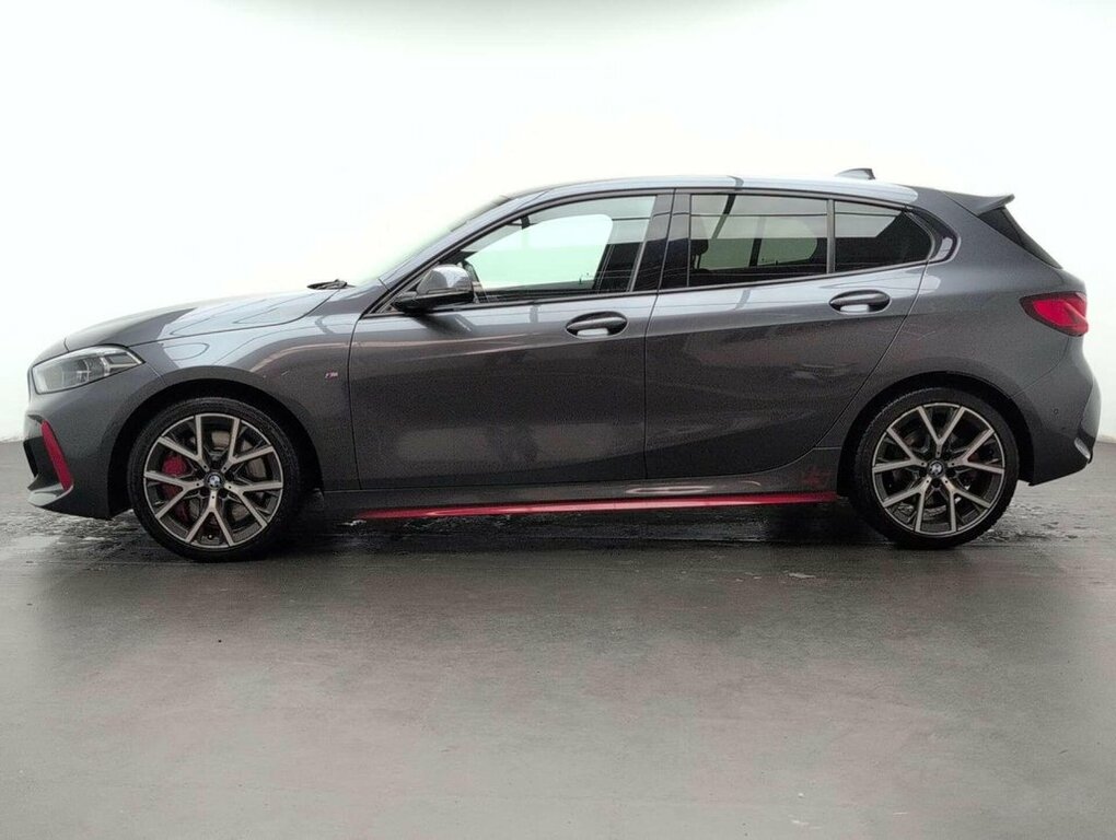 BMW 1 Series Hatchback YY21MPX Grey #5
