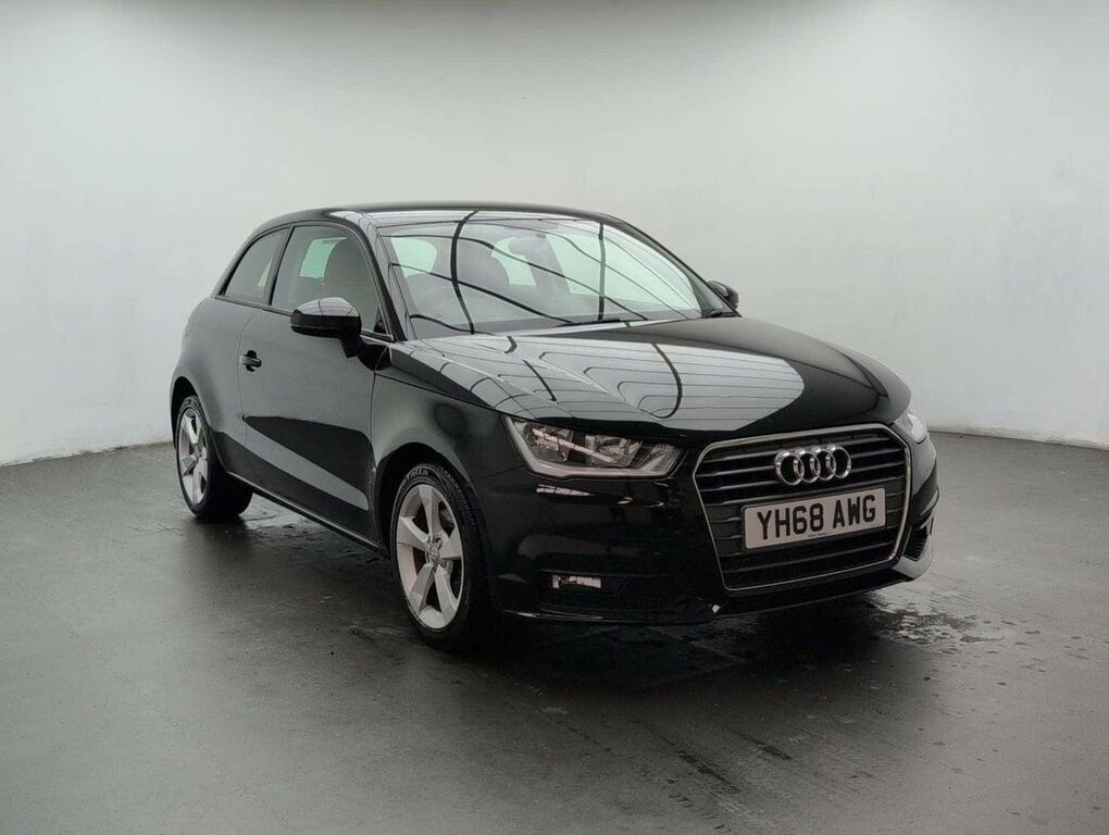 Audi A1 1.4 A1 Sport Nav Tfsi YH68AWG Black #2