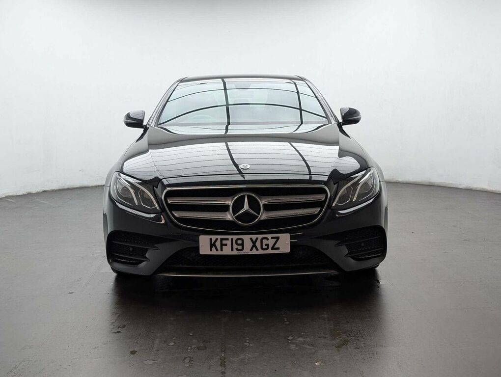 Mercedes-Benz E Class 2.0 E 220 D Amg Line Black #3