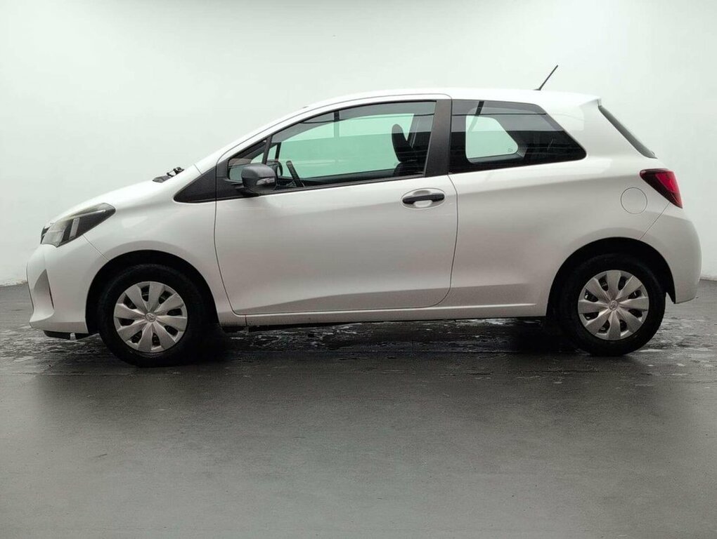 Toyota Yaris 1L Active EN15YDW White #5