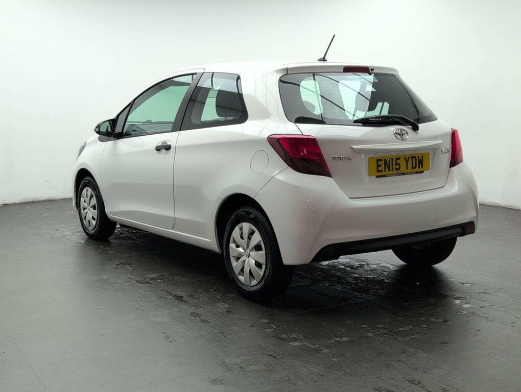 Toyota Yaris 1L Active EN15YDW White #6