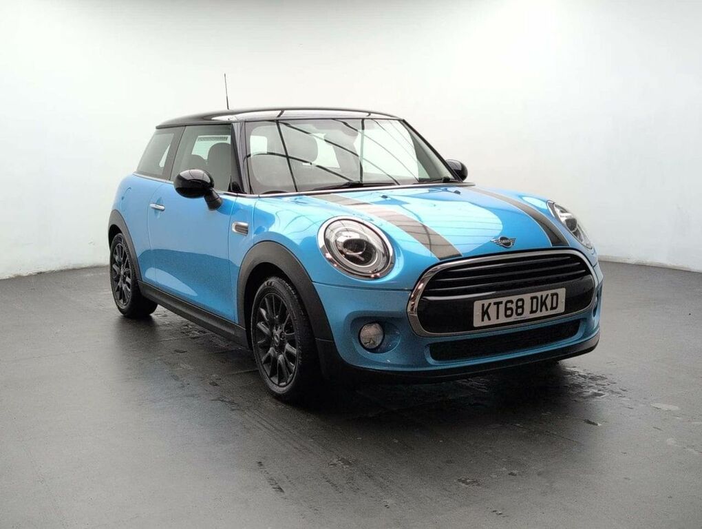 Mini Hatch 1.5 Cooper Classic KT68DKD Blue #2