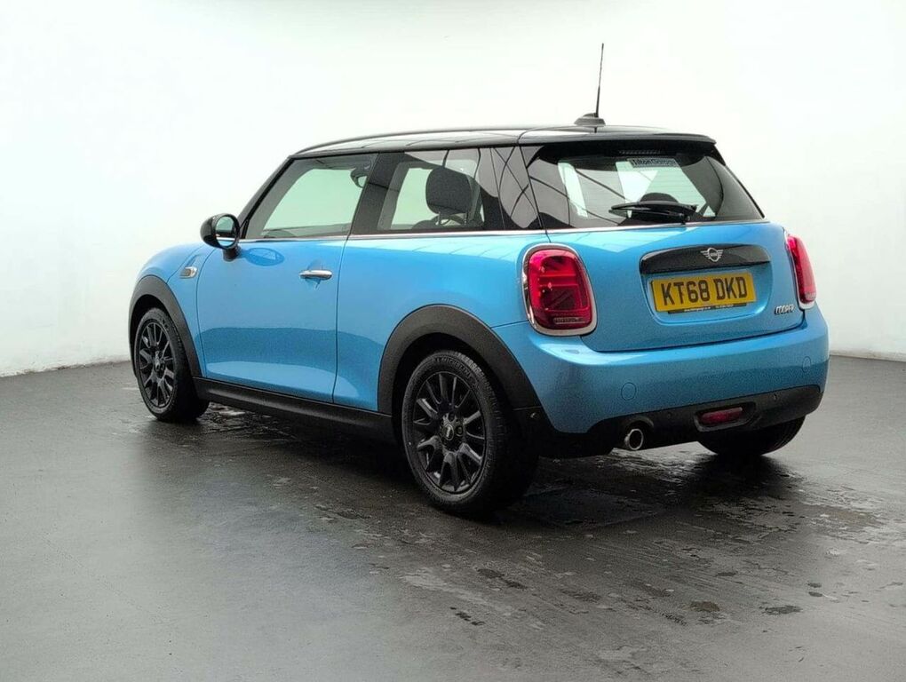 Mini Hatch 1.5 Cooper Classic KT68DKD Blue #6