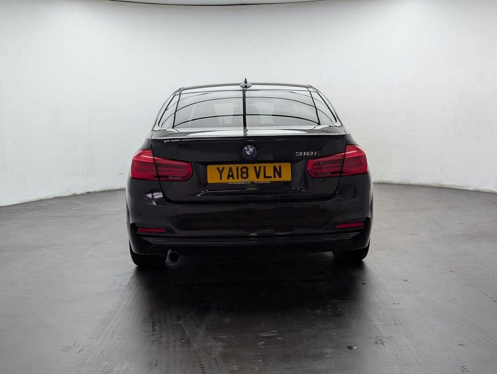 BMW 3 Series 1.5 318I Sport Black #5