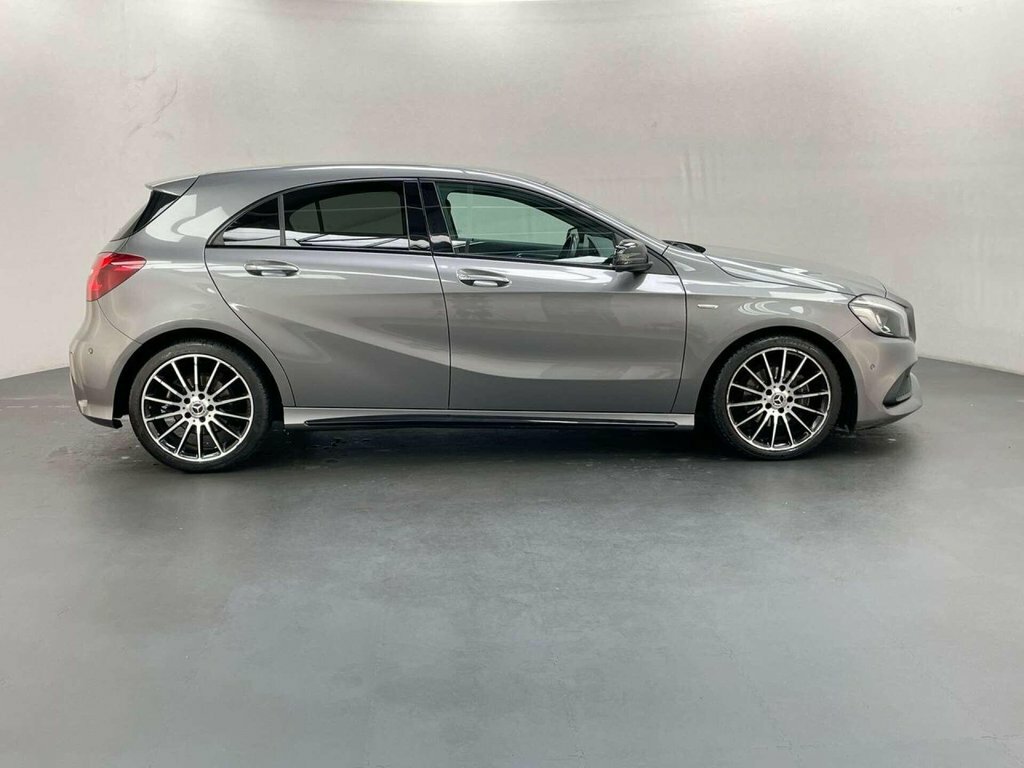 Mercedes-Benz A Class 2.1L Whiteart KR18OHA Grey #2