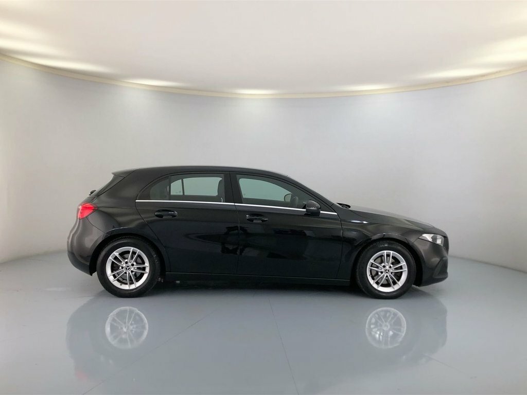 Mercedes-Benz A Class 1.5L Se KL18VZW Black #2