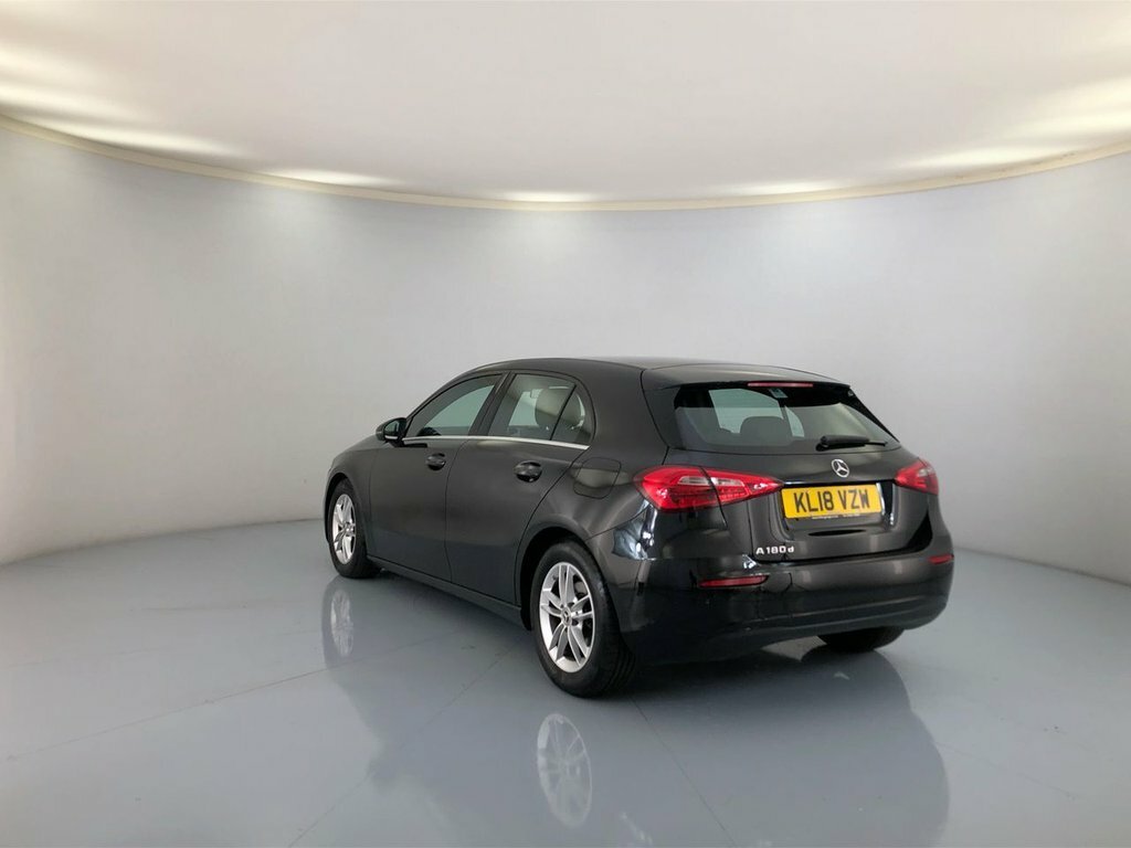 Mercedes-Benz A Class 1.5L Se KL18VZW Black #6
