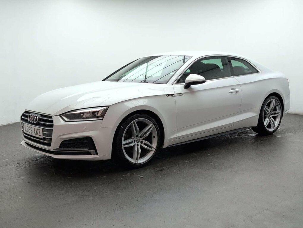 Audi A5 2L S Line LO69AKZ White #4
