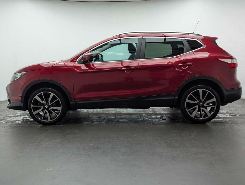 Nissan Qashqai 1.2 Qashqai Tekna Dig-t PJ66ZZP Red #5