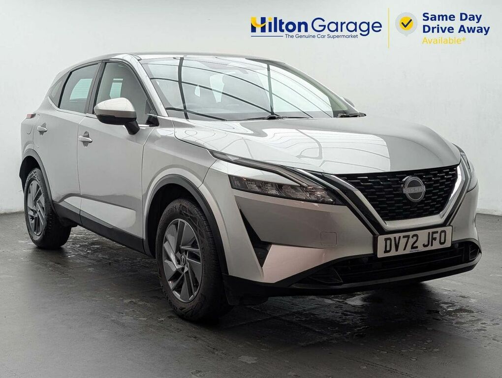 Nissan Qashqai 1.3 Qashqai Acenta Premium Dig-t Mhev Cvt DV72JFO Silver