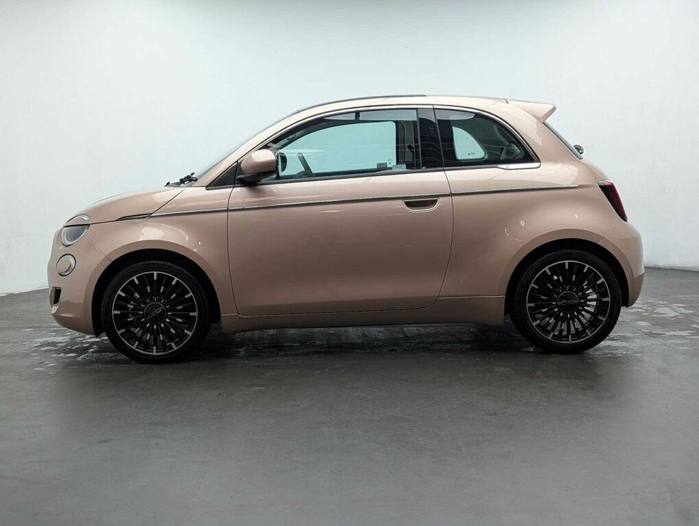 Fiat 500E 500E La Prima Gold #5