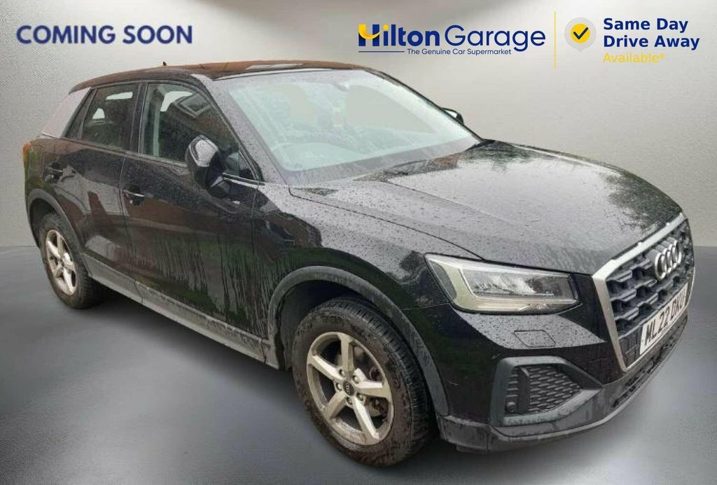 Audi Q2 2L Technik Black