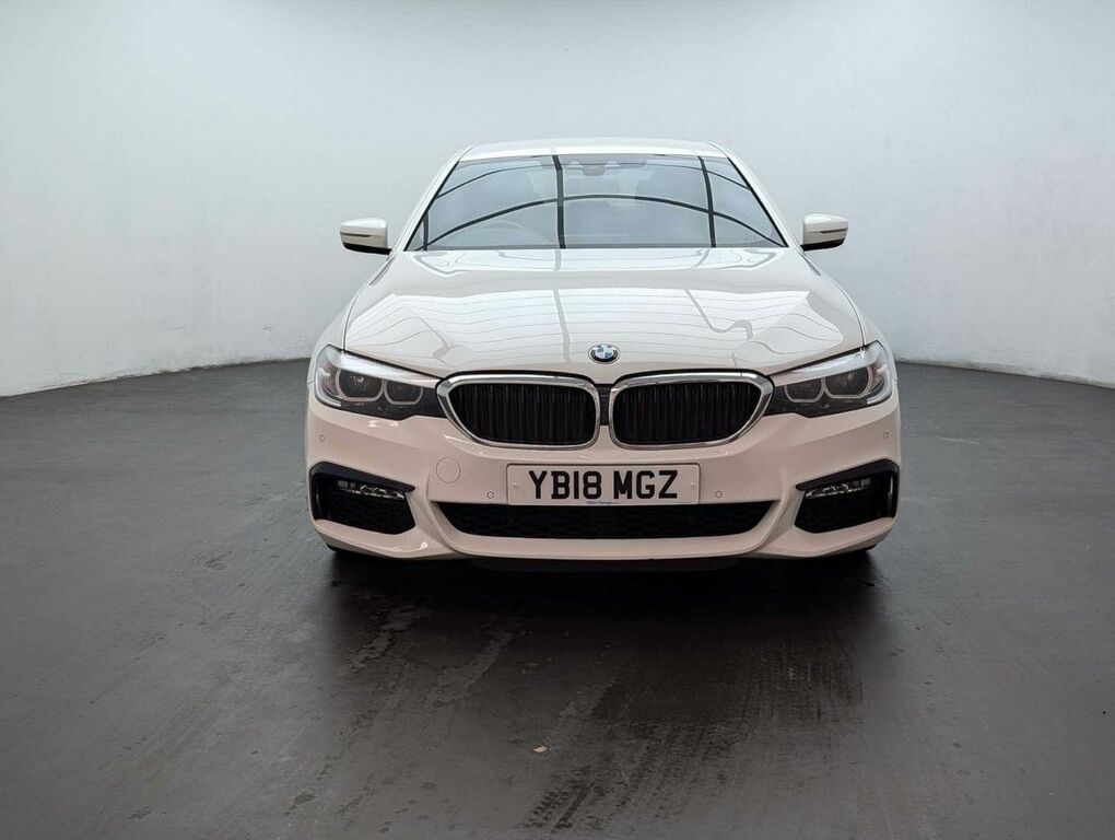 BMW 5 Series 2.0 520D M Sport YB18MGZ White #5