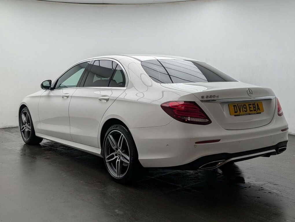 Mercedes-Benz E Class 2.0 E 220 D Amg Line White #6