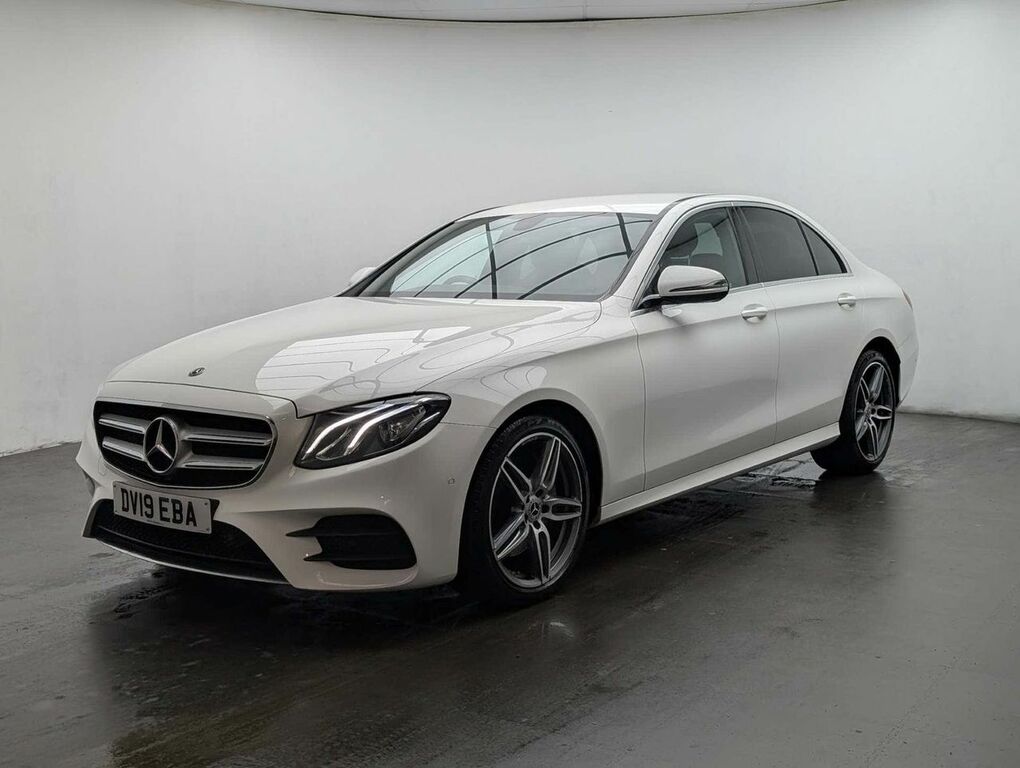 Mercedes-Benz E Class 2.0 E 220 D Amg Line White #4