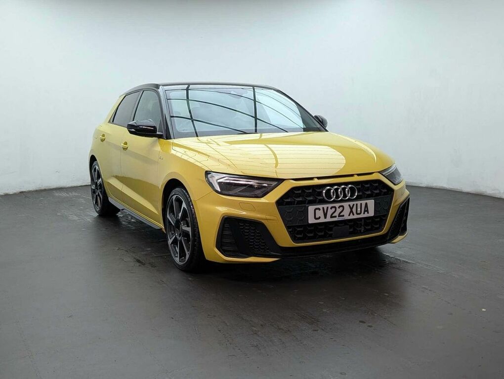 Audi A1 1.0 A1 Sportback 30 Tfsi Black Edition 5 CV22XUA Yellow #2