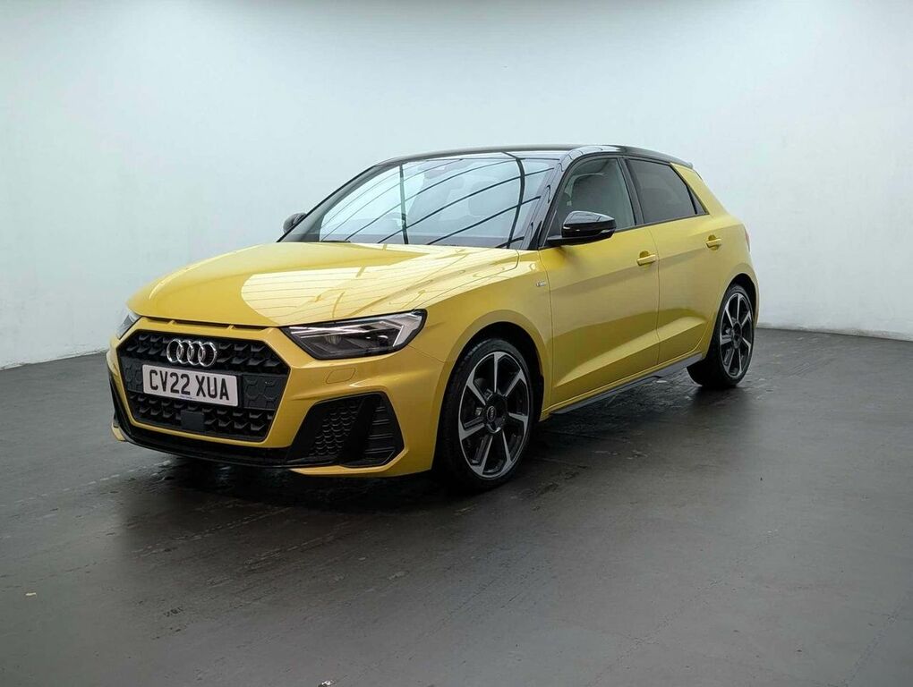 Audi A1 1.0 A1 Sportback 30 Tfsi Black Edition 5 CV22XUA Yellow #4