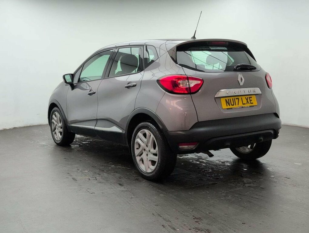 Renault Captur 0.9L Dynamique Nav Grey #6