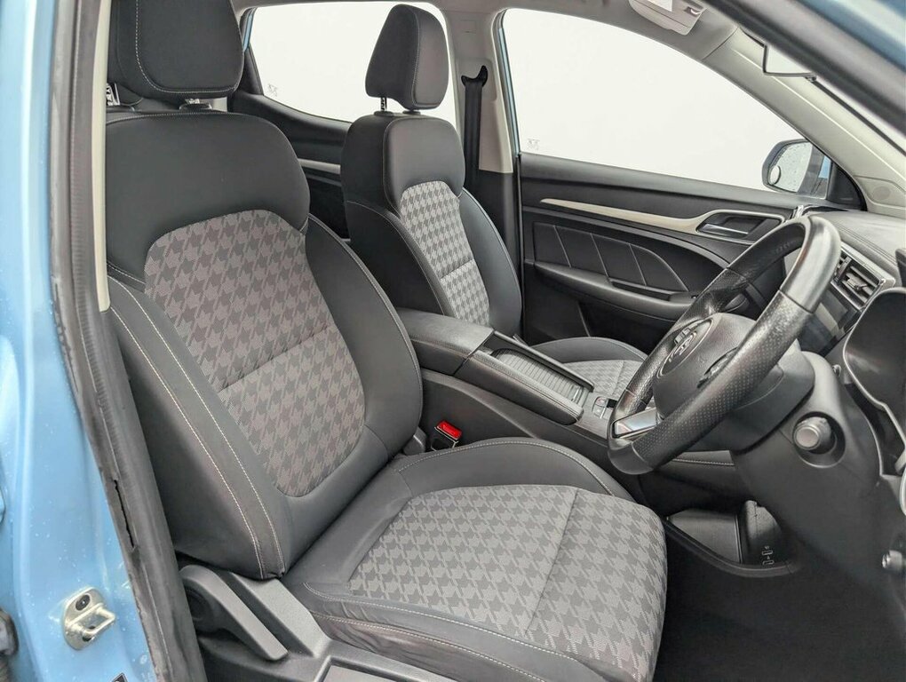 MG ZS Exclusive T-gdi Black #12