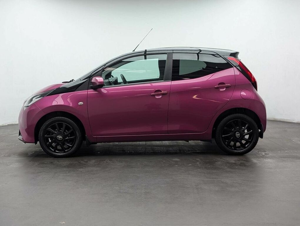 Toyota Aygo X 1.0 Aygo X-cite Vvt-i YW19FAM Purple #5