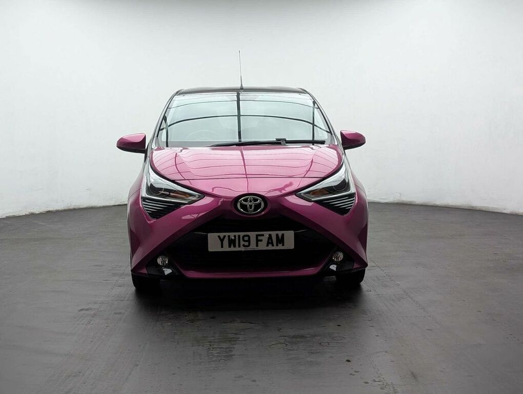 Toyota Aygo X 1.0 Aygo X-cite Vvt-i YW19FAM Purple #3