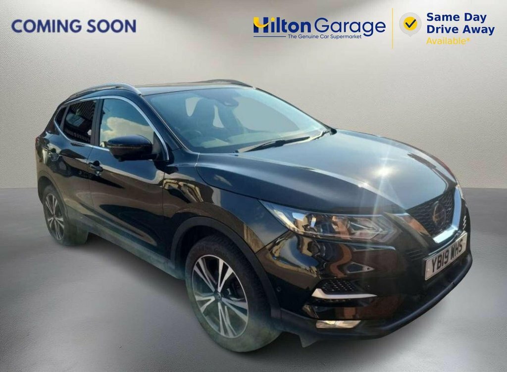 Nissan Qashqai 1.3L N-connecta Black