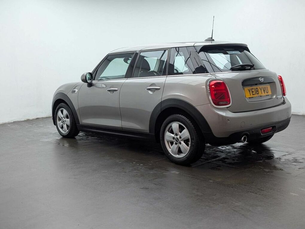 Mini Hatch 1.5 Cooper D Silver #6