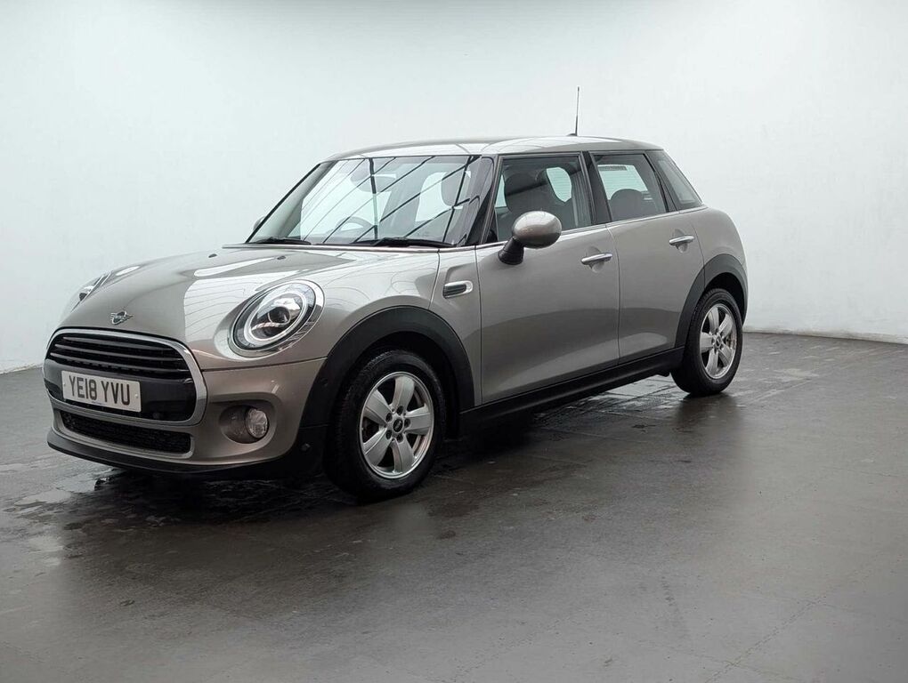 Mini Hatch 1.5 Cooper D Silver #4