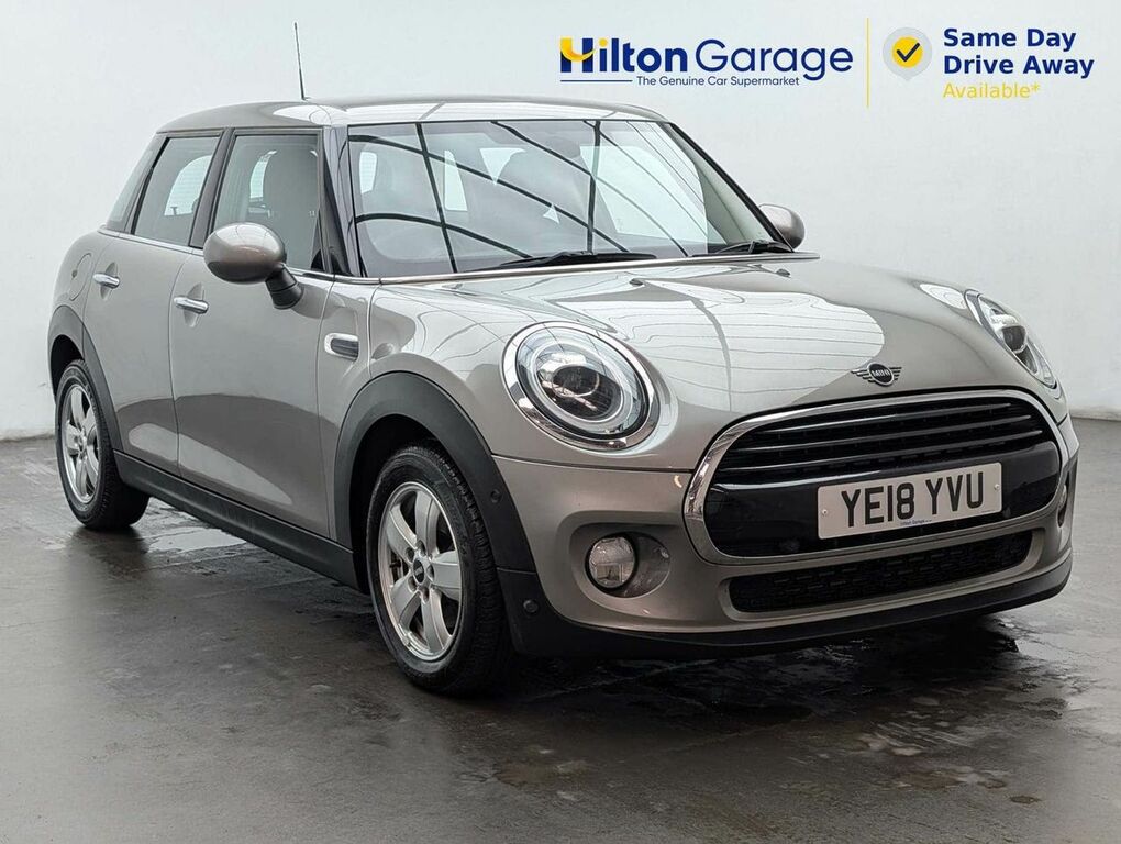 Mini Hatch 1.5 Cooper D Silver
