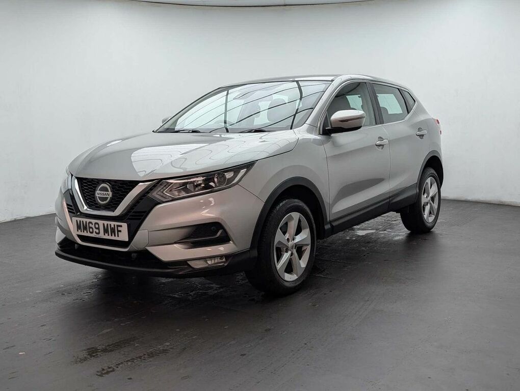 Nissan Qashqai 1.3 Qashqai Acenta Premium Dig-t MM69MWF Silver #4