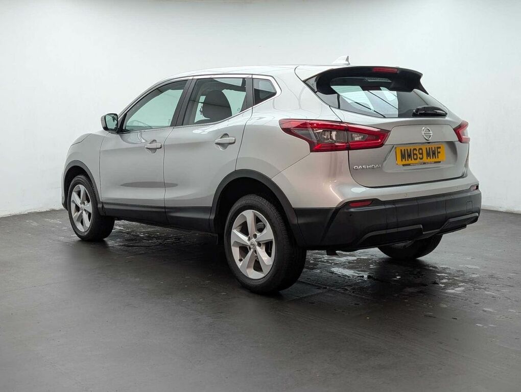 Nissan Qashqai 1.3 Qashqai Acenta Premium Dig-t MM69MWF Silver #6