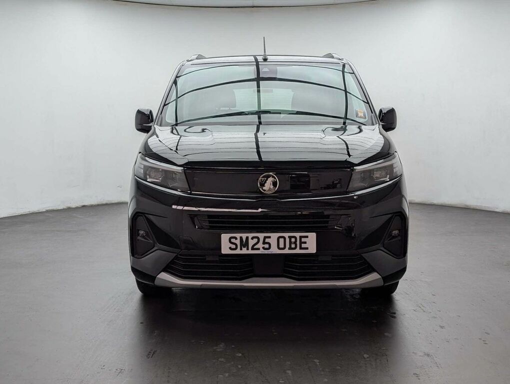 Vauxhall Combo-e Life Combo Life Ultimate Ev Black #3