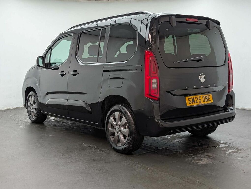 Vauxhall Combo-e Life Combo Life Ultimate Ev Black #6