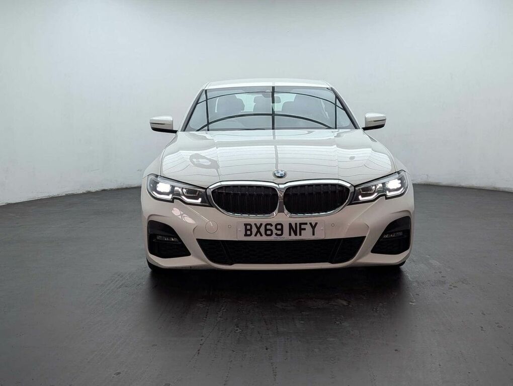 BMW 3 Series 2.0 320I M Sport White #3