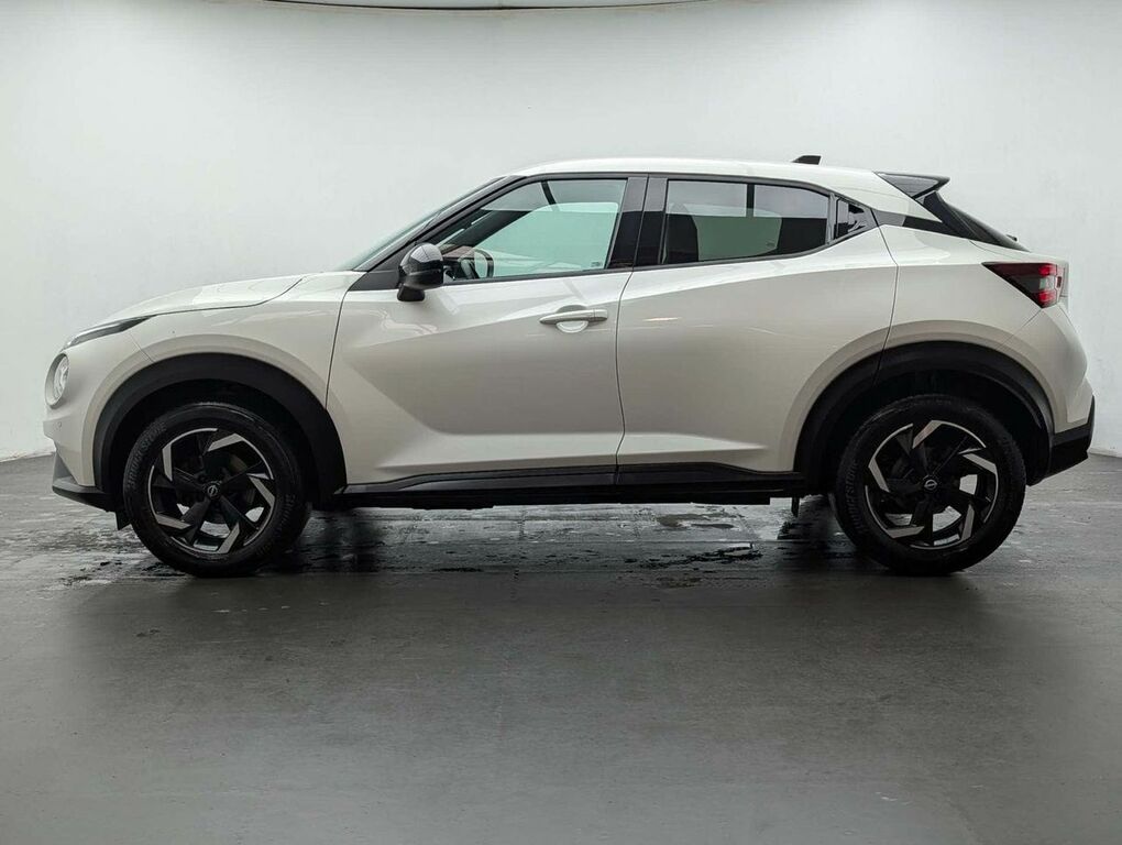 Nissan Juke 1.0 Juke N-connecta Dig-t ST23KNJ White #5