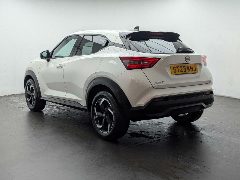 Nissan Juke 1.0 Juke N-connecta Dig-t ST23KNJ White #6