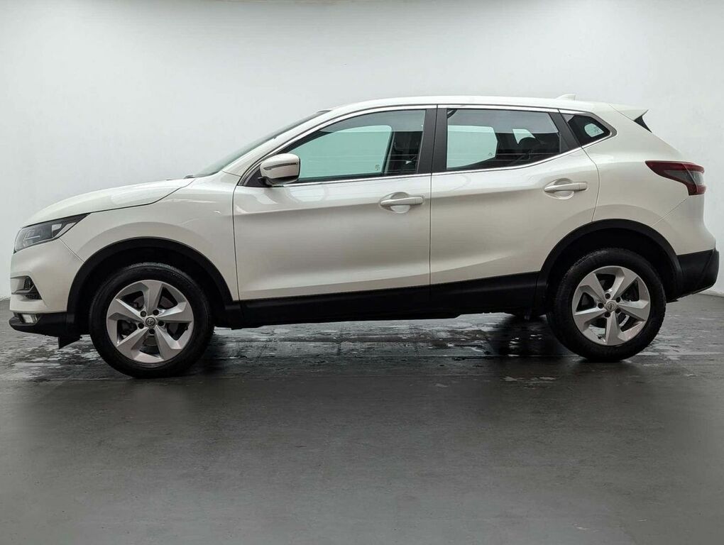 Nissan Qashqai 1.3 Qashqai Acenta Premium Dig-t LF21VXN White #5