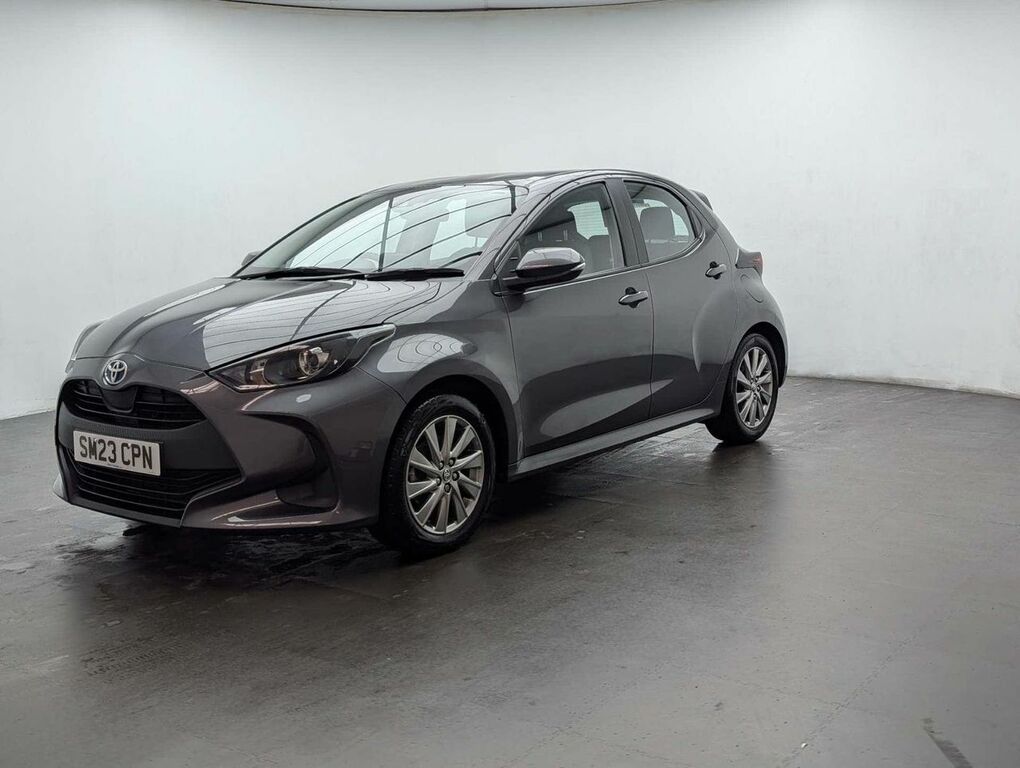 Toyota Yaris 1.5 Yaris Icon Hev Cvt SM23CPN Grey #4