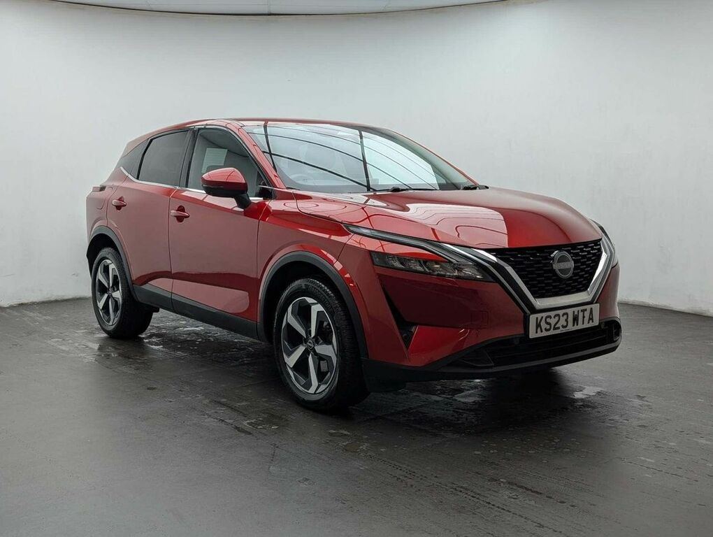 Nissan Qashqai 1.3 Qashqai N-connecta Dig-t Mhev KS23WTA Red #2